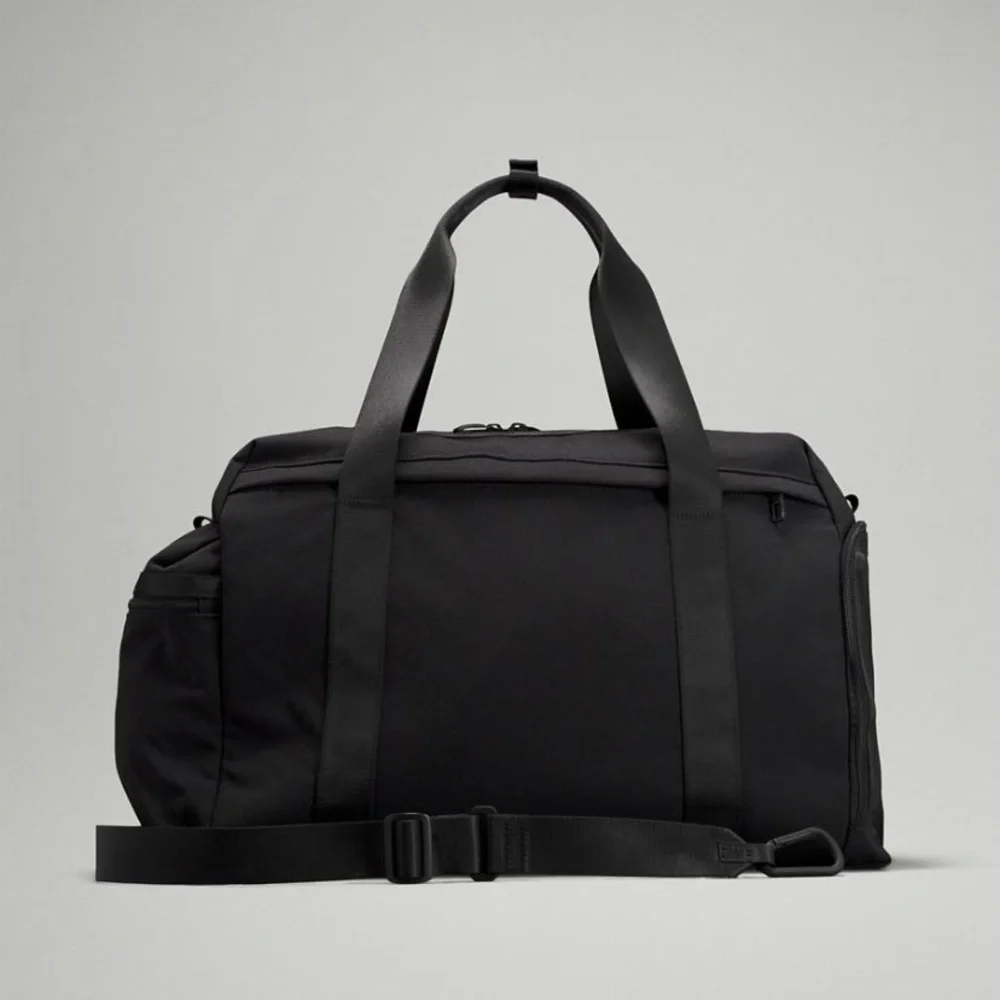 lululemon athletica design move